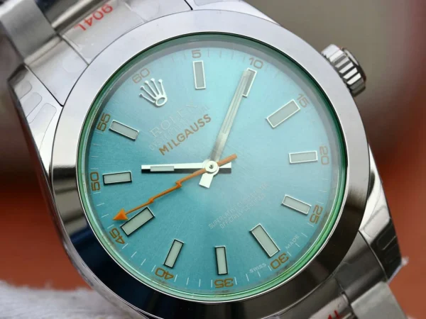 Rolex Milgauss 116400GV product image 2