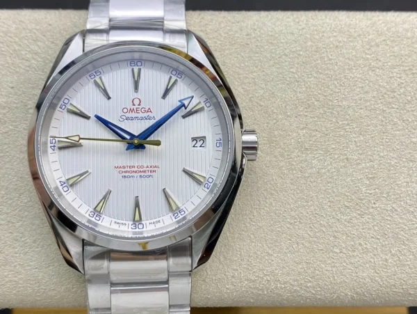 Omega Seamaster Aqua Terra 150M CO-AXIAL Master Chronometer — Configuration 02 product image 1