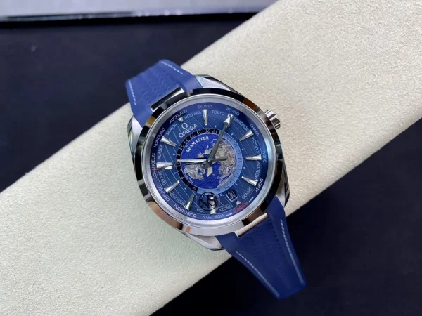 Omega - Aqua Terra 150MCO - Axial Master Chronometer GMT product image 2