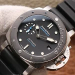 Panerai Luminor Submersible PAM 683 – product image 1