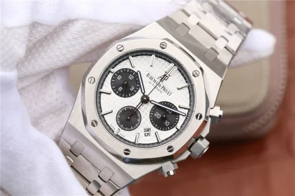 Audemars Piguet Royal Oak Chronograph — Configuration 10 product image 2