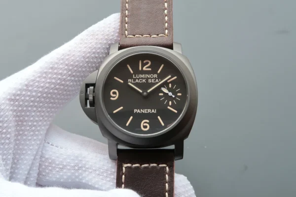 Panerai Luminor Pam786 PVD product image 1