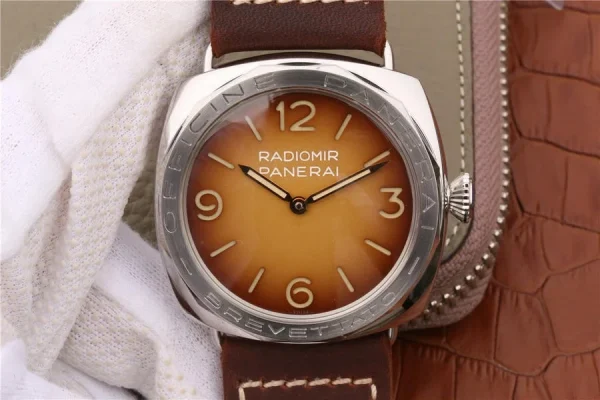 Panerai Radiomir PAM687 Acciaio Brevettato product image 1
