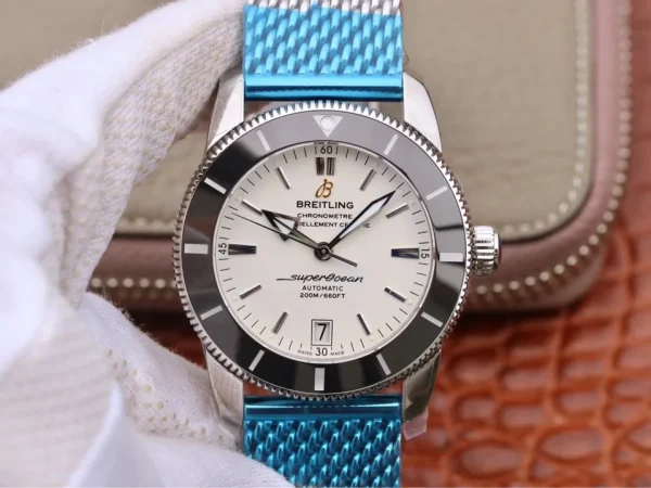 Breitling SuperOcean Heritage — Configuration 02 — Reference RSC-24024 product image 1