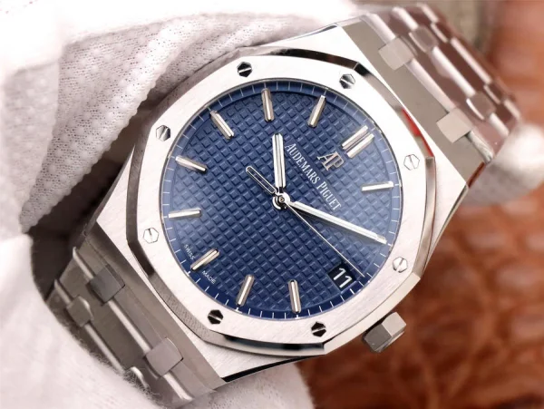 Audemars Piguet Royal Oak 15500 — Configuration 01 — Reference RSC-22296 product image 2