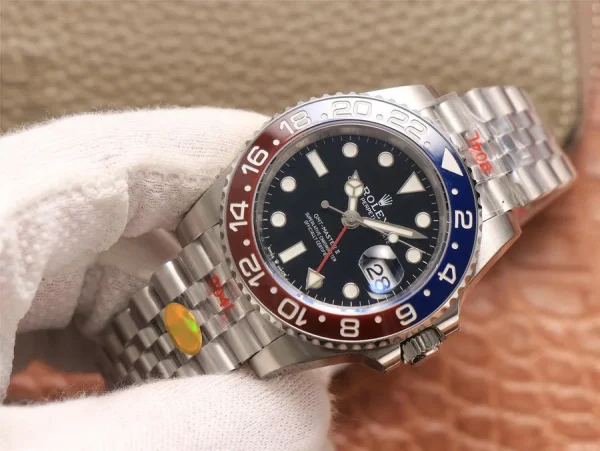 Rolex GMT-Master II 126710BLRO product image 2