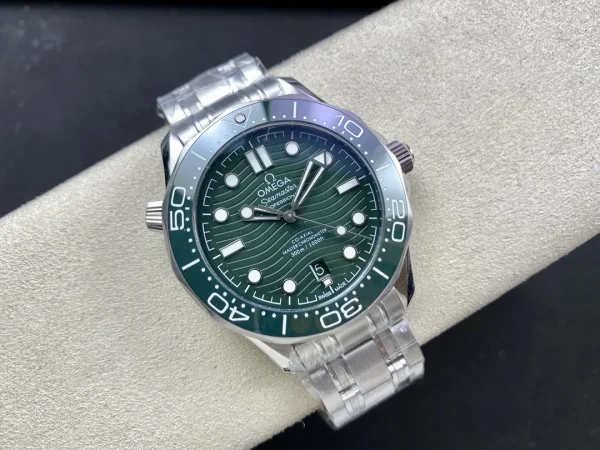 OMEGA Seamaster Diver 300M 42mm Green Dial — Configuration 01 product image 2