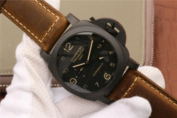 Panerai Luminor PAM441 GMT 1950 product image 2