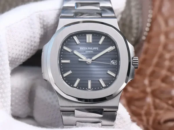 Patek Philippe Nautilus 5711/1R — Configuration 06 product image 1