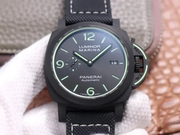 Panerai Luminor Pam1118 product image 1