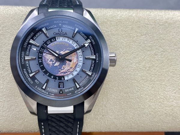 Omega Seamaster Universal Time 220.92.43.22.99.001 product image 1