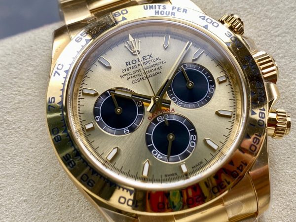 Rolex Cosmograph Daytona in 18K yellow gold product image 2